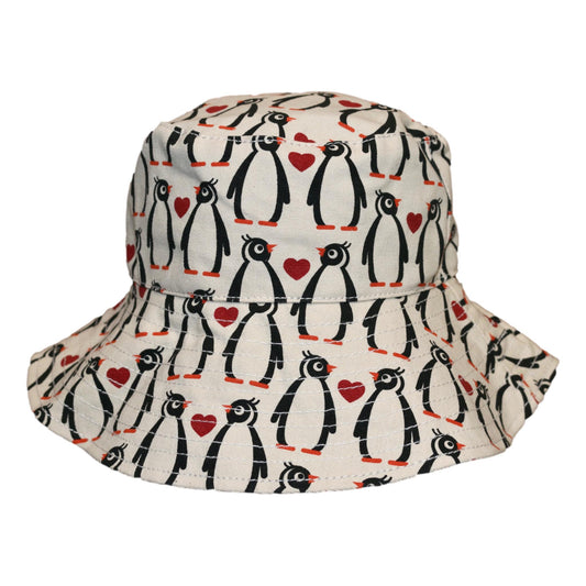 Beach Hat Penguin